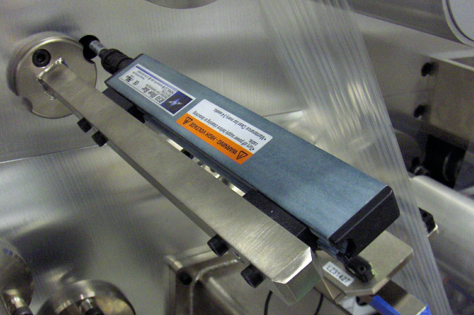 A static discharge bar from Simco-Ion.